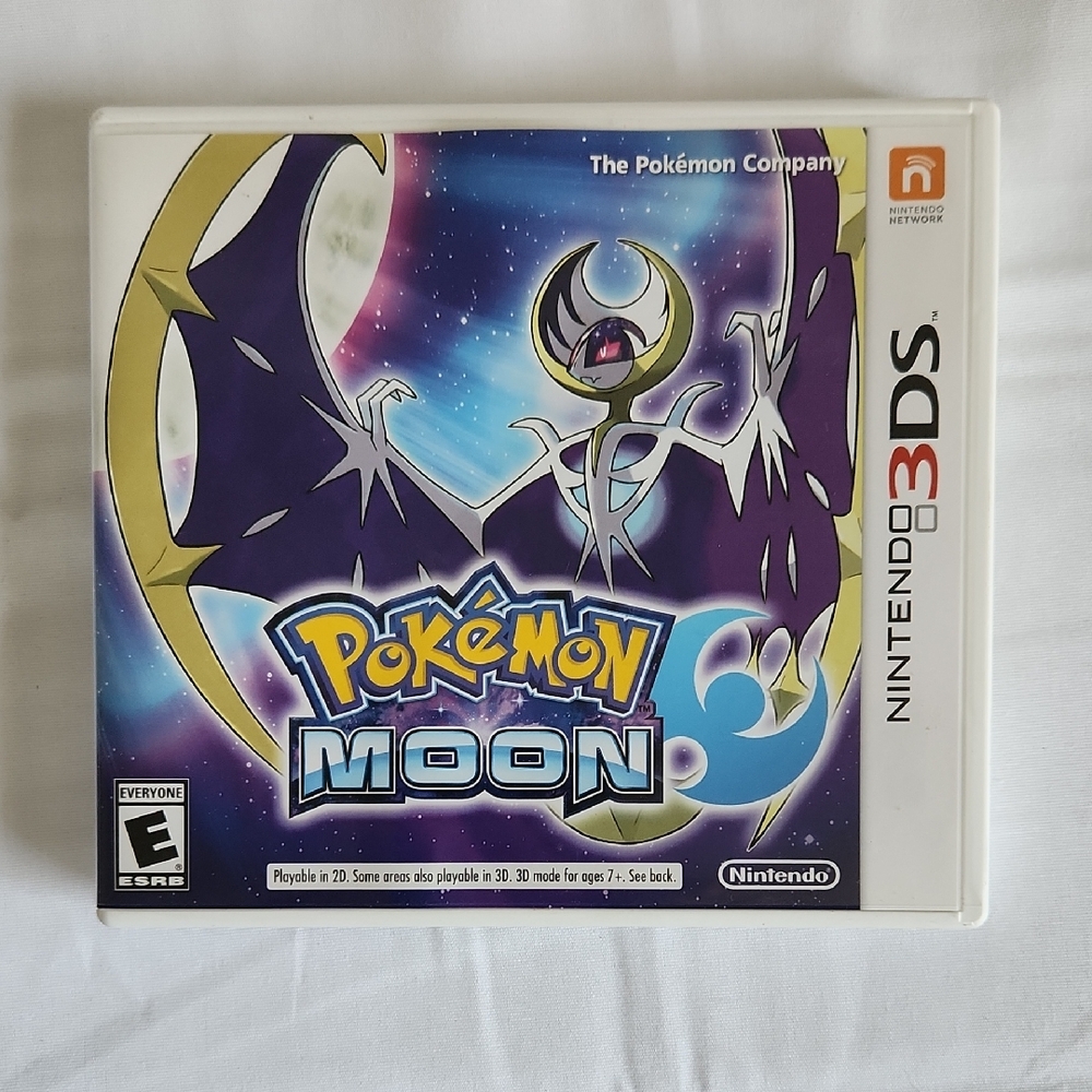Nintendo 3DS Pokémon Moon Video Game Case and Manual Included